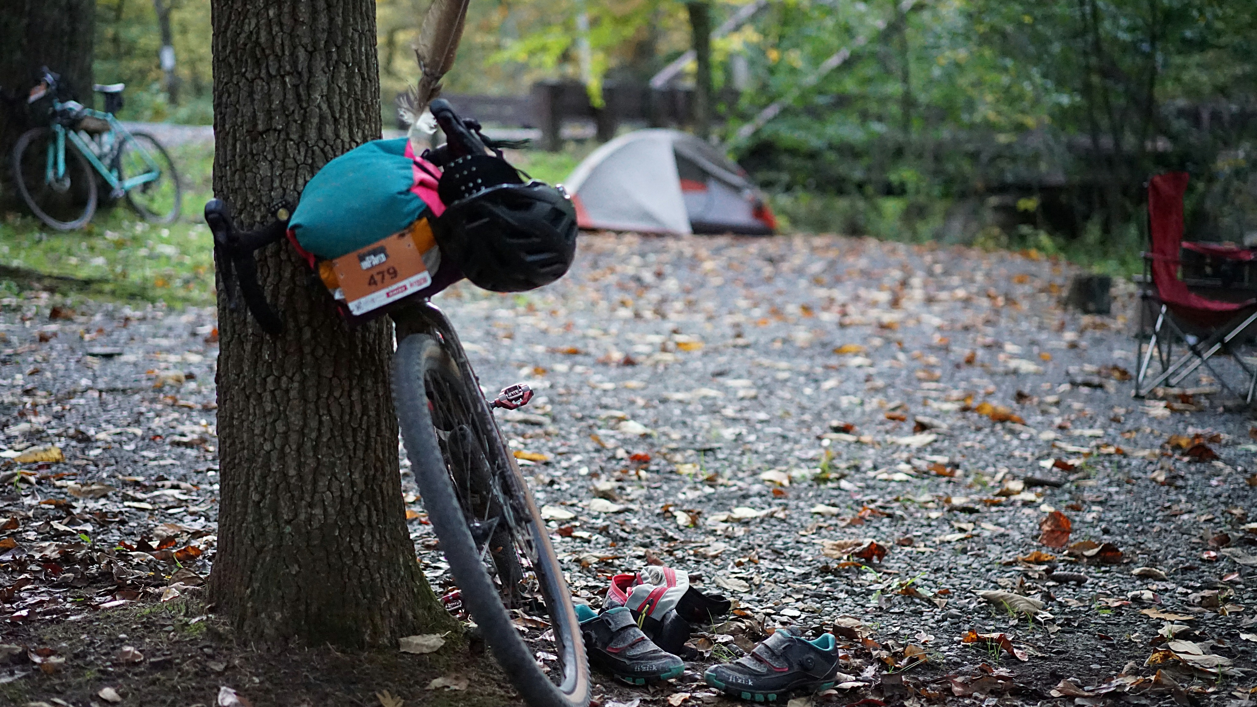It's a gravel event. It's a sleepover. The #SlumberPArty is both!
Ride the #unPAved route over the course of 2 days, with a night in the deep Pennsylvania woods in between. We'll even haul your gear for you.
The deadline to sign up for the SlumberPArty is September 30th so don't hit snooze, sign up now! 
bikereg.com/unpaved-of-the-susquehanna-river-valley 
October 10-11 in Lewisburg, PA
#easyontheeyeshardonthelegs #IPAgravel 
----
@susquehannarivervalley
@WellSpan_Health
@stansnotubes
@laufcycles
@backyardbeanscoffee
@schwalbetires
@velovaerechamois
@newtrailbrewing, @rustyrailbrewing, @endotuneup
@nittanymountainworks, @phillybikeexpo, @purplelizardmaps, @carborocket
@hushmoneybikes, @dutchwheelmanbikes, @thebikeroost, @svbikes, Links Cyclery, Brookside Bikes, @cycleupcafe, @freezethawcycles
@themillercenter
unPAved supports (and is supported by) @paenvironmentalcouncil & @pvpedalsandpints